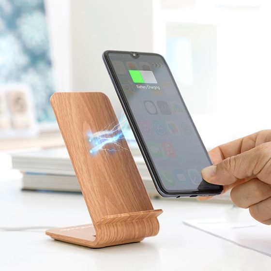 Qistan Wireless Charger with Stand