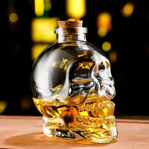 Skull Bottle 700 ml