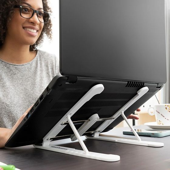 Foldable and Adjustable Laptop Stand